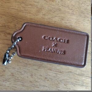 Coach x Peanuts Collab hang tag EUC